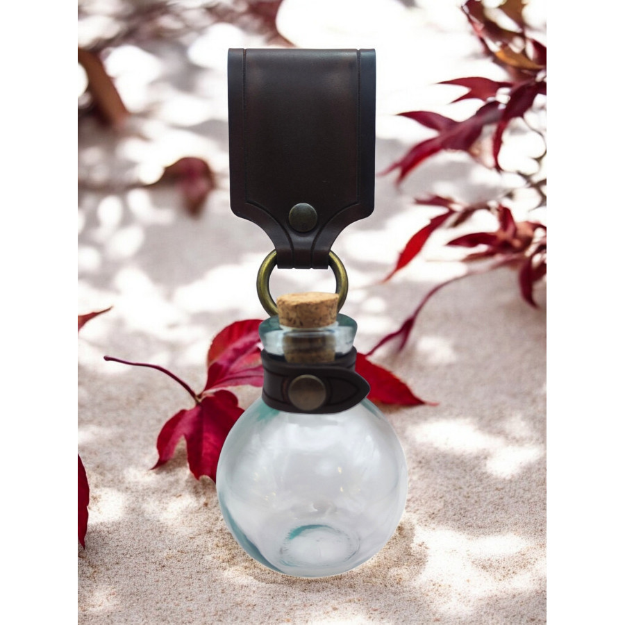 Porte-fiole médiéval en cuir avec fiole ronde en verre de 12 cl