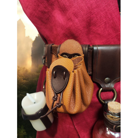 Bourse ceinture en cuir pour GN LARP – Marron – Fermeture lacet – Boutons pression – LARP pouch médiévale artisanale